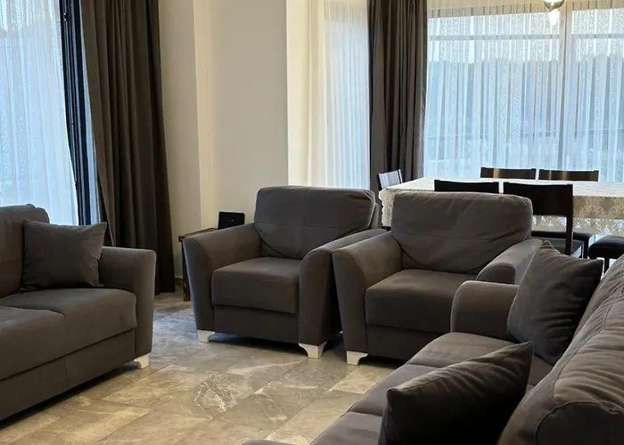 Hirahan 别墅 卡斯